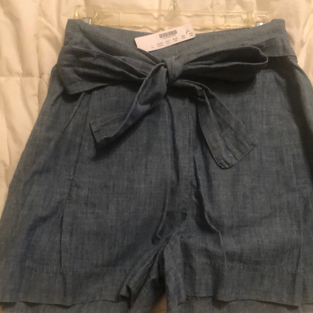 Jcrew Size 4 Women's high waist shorts
